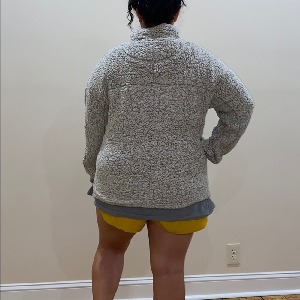 Oatmeal colored true grit Sherpa - Picture 5 of 5